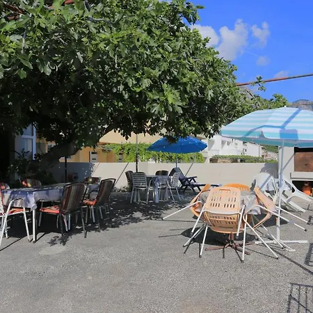 Konukevi Double 5263e Tučepi