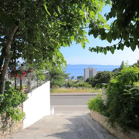 Konukevi Double 5263e Tučepi