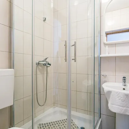Guest house Double 5263e 2*